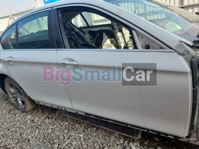 Дверь правая передняя BMW 523i 2012 F10 N20B20B