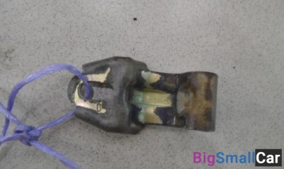 Кронштейн крепления переднего стабилизатора от Peugeot 307  2001-2008 - купить Новопокровской