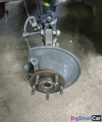 Mitsubishi Outlander xl кулак поворотный левый - купить Новопокровской