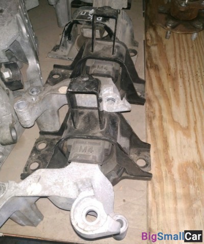 Nissan x-trail t31 правая подушка двигателя - купить Новопокровской