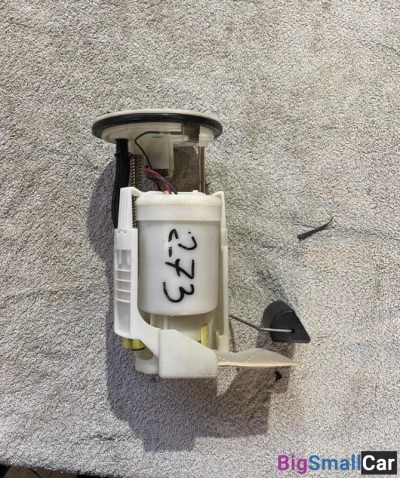 Насос топливный Тойота Камри 55 Toyota Camry 55 - купить Новопокровской