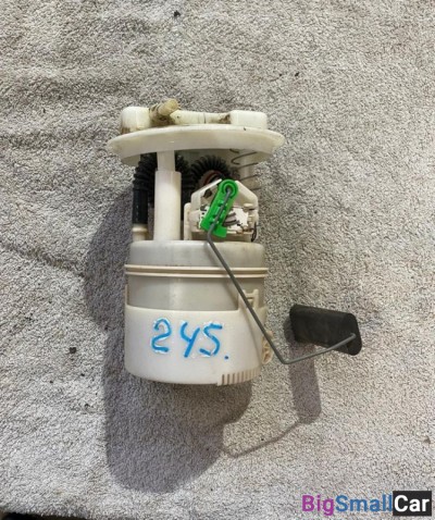 Насос топливный Renault Logan 2012 - купить Новопокровской