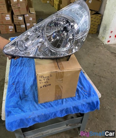 Фара левая Хонда Фит Honda Fit хром - купить Новопокровской