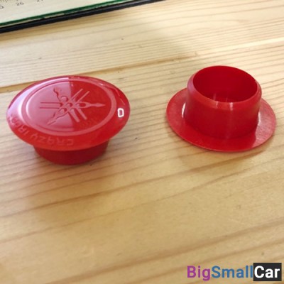 Заглушка слайдера CRAZY IRON Yamaha red 5240 - купить Новопокровской