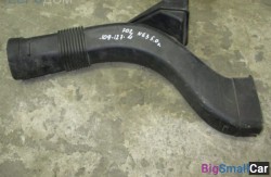 Вентиляционный канал лев. (13 Подготовка и регулир. рабочей смеси) 13717577473