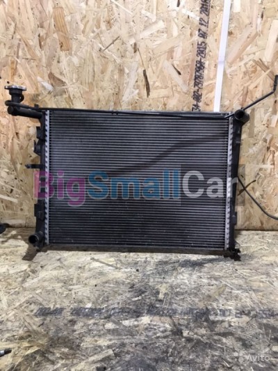 Радиатор охлаждения KIA Ceed 07-12