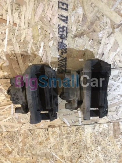 Передний суппорт Renault fluence