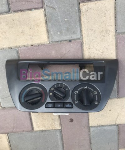 Блок управления климатом Mitsubishi Lancer 9 - купить Новопокровской