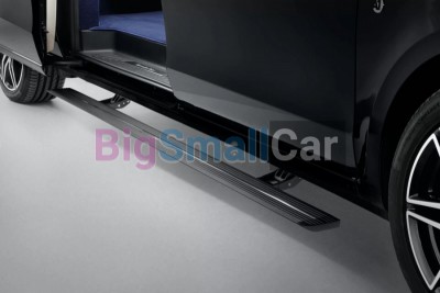 Выдвижные электрические пороги на Toyota Sequoia - купить Новопокровской